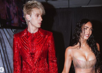 Megan Fox arrasa en los MTV VMA 2021 con impactante vestido transparente