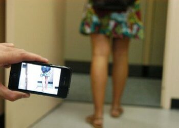 Un juez español no aprecia delito en grabar a mujeres con cámara oculta y subir las imágenes a páginas porno