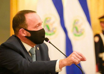 “Por décadas, los jueces han favorecido a los corruptos”: Gustavo Villatoro ante resolución que anula proceso contra Norman Quijano