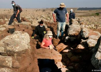 Descubren una pesa fraudulenta «extremadamente rara» que fue usada por comerciantes en Jerusalén hace más de 2.500 años