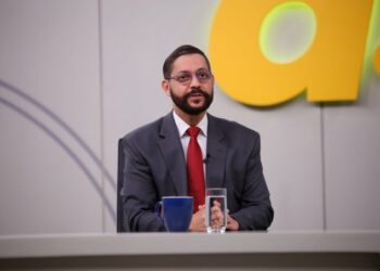 Comisión Sobresueldos interpondrá más avisos en la Fiscalía contra exfuncionarios