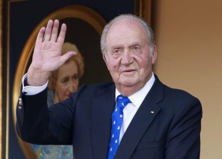 La Fiscalía del Tribunal Supremo de España halló indicios de que el rey emérito Juan Carlos I cometió al menos cuatro delitos por cobrar comisiones