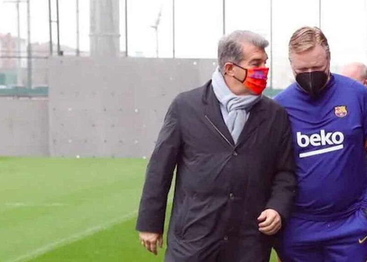 Continúa la guerra abierta en Barcelona: explosiva respuesta de Laporta a Koeman