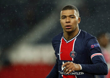 Kylian Mbappé habría rechazado un contrato del PSG superior al de Messi y Neymar para renovar