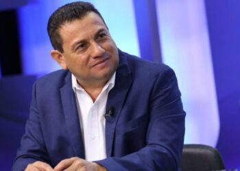 Rolando Castro acusa que afines a ARENA y FMLN tratan de utilizar al movimiento sindical para interceder por «jueces corruptos»