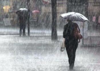 Chubascos y tormentas de fuertes a dispersas para este lunes, acompañadas de ráfagas de viento