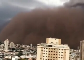 Los impactantes videos de la tormenta de viento y polvo que cubrió el cielo en Sao Paulo