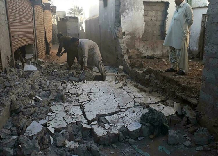 Al menos 20 muertos en terremoto en el sur de Pakistán