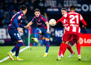 Levante y Atlético de Madrid empatan 2-2 y se reparten los puntos