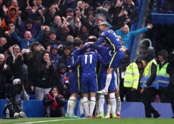 Chelsea 3-1 Southampton: El equipo londinense vuelve a la senda de la victoria y se coloca líder en solitario