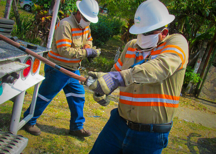 Carretera al Boquerón permanecerá cerrada hasta mañana por trabajos en red eléctrica