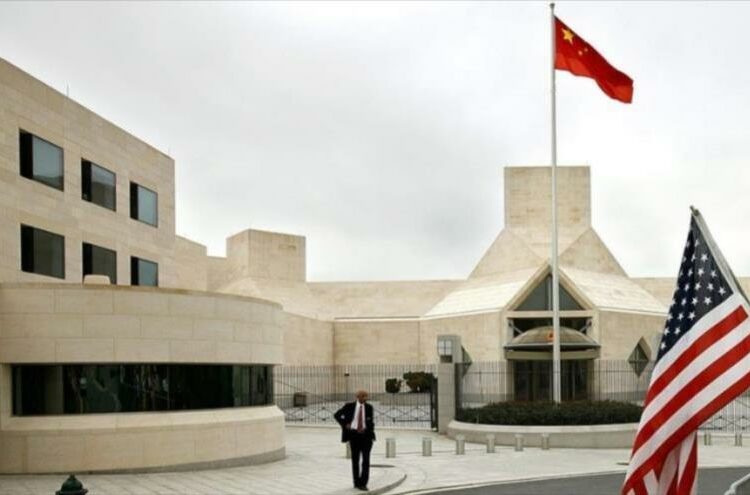 China califica de «farsa política» el informe sobre los orígenes del covid-19 elaborado por la inteligencia de EE.UU.