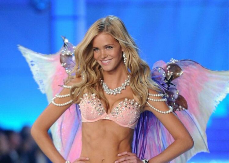 Erin Heatherton, exmodelo de Victoria’s Secret, habla sobre su uso de pastillas y hormonas para perder peso ante el temor de ser despedida