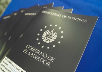Diputados emiten dictamen favorable para entregar escrituras de propiedad a familias estafadas en caso PROCADES