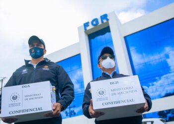 Ministerio de Hacienda presentó ante Fiscalía 10 avisos por presunta evasión de impuestos y multas por $4.3 millones