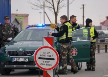 Letonia, el primer país de Europa en reimponer el confinamiento y el toque de queda ante la nueva ola del coronavirus