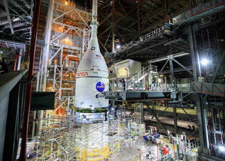 La NASA prepara el lanzamiento de un megacohete espacial no tripulado alrededor de la Luna