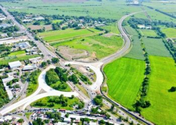 Construcción del Periférico Claudia Lars lleva un 93% de avance: ministro de Obras Públicas