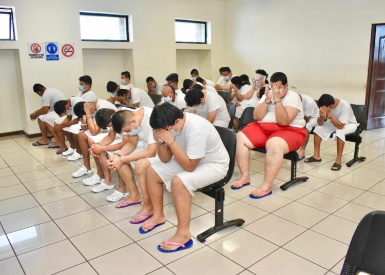 Envían a prisión a sujetos que conformaban una red de distribución de pornografía infantil