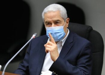 Expresidente del CNSP, Salvador Samayoa, acepta haber recibido $3 mil mensuales sin haber firmado contrato