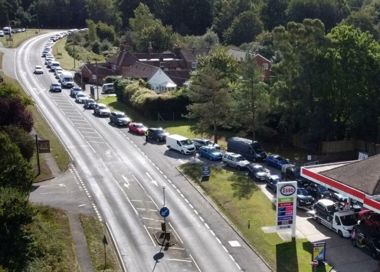 4 cosas que debes saber sobre la crisis de la gasolina en el Reino Unido