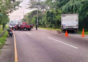 Tres personas fallecidas y una lesionada en grave accidente de tránsito en autopista Comalapa