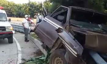 Reportan fuerte accidente de tránsito en Santa Tecla
