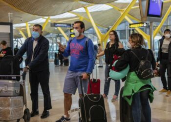 La Unión Europea levantó las restricciones de viaje por COVID-19 para Argentina, Colombia y Perú