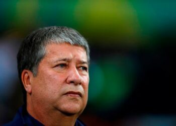 Hernán ‘Bolillo’ Gómez asume el reto de llevar a la selección de Honduras al mundial de Catar 2022