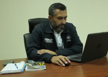 CONASEVI imparte capacitaciones gratuitas a conductores sobre la Ley FONAT para construir una cultura vial de respeto