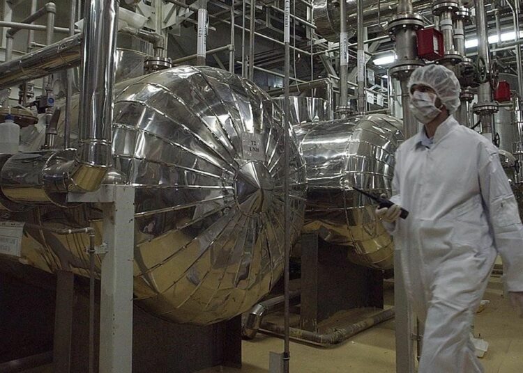 Irán anunció que ha producido 120 kilos de uranio enriquecido al 20%, cuatro veces más que el permitido por el Acuerdo Nuclear