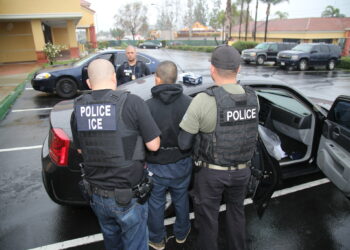 EE.UU. anuncia el fin de los arrestos masivos de migrantes indocumentados en sus lugares de trabajo