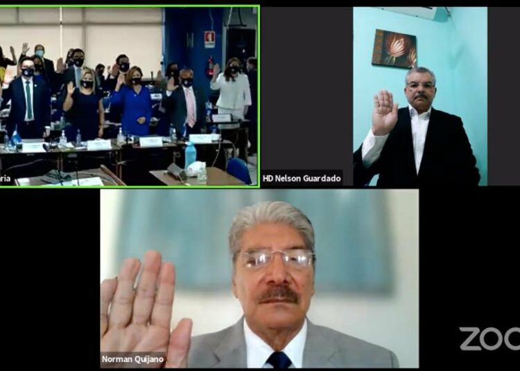 Prófugo de la justicia Norman Quijano reaparece para asumir cargo como diputado del PARLACEN