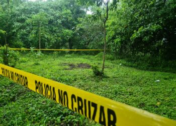 Policía detecta tres osamentas en el cantón El Limón, municipio de Colón