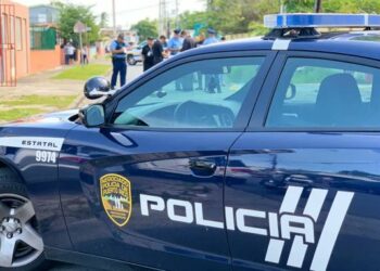 Miles de policías de Puerto Rico se van a huelga