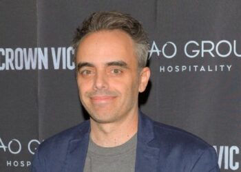 Habló Joel Souza, el director de cine baleado por Alec Baldwin en el rodaje de “Rust”