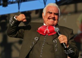 Vicente Fernández tendrá su estatua de dos toneladas en bronce