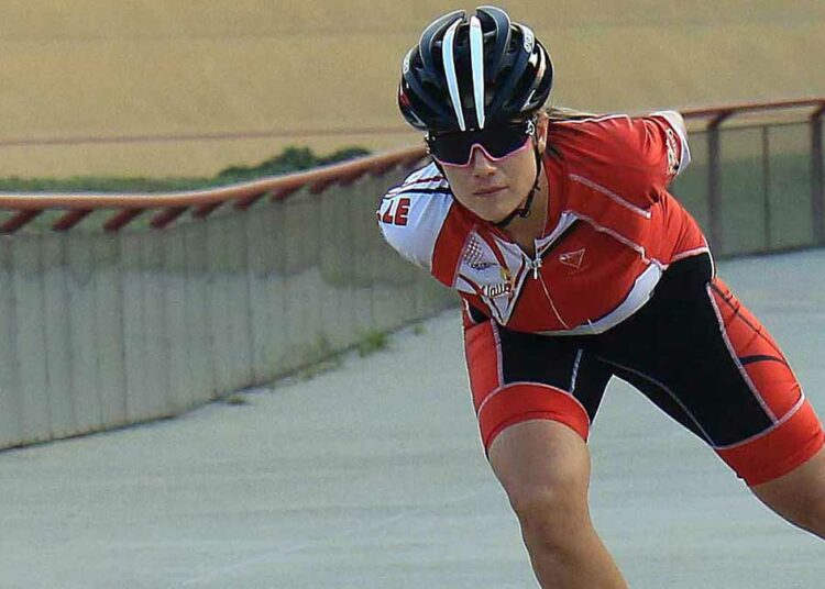 Diana Platero busca regresar al patinaje competitivo