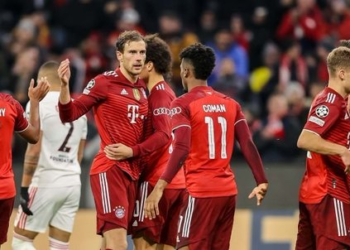 Bayern Múnich vence por 5-2 a Benfica con triplete de Robert Lewandowski
