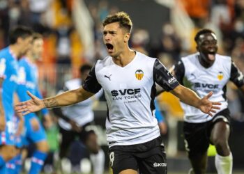 Atlético de Madrid ganaba 3-1, pero empató un partido insólito ante Valencia