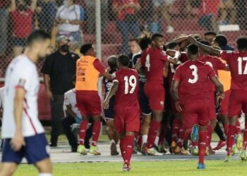 FIFA acepta la apelación de Panamá y jugará con público ante El Salvador