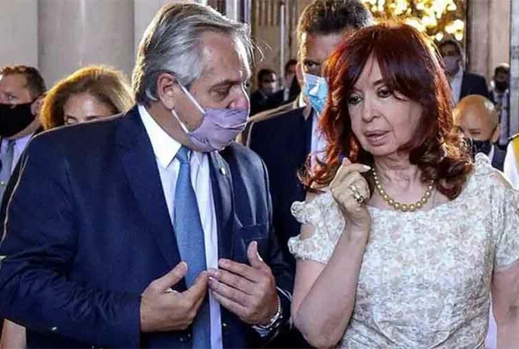 Gobierno de Argentina pierde control del Congreso y ofrece diálogo a oposición