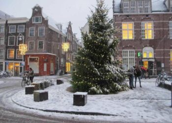 El Ayuntamiento de Ámsterdam cancela los festejos de Año Nuevo debido al rápido aumento de contagios por coronavirus