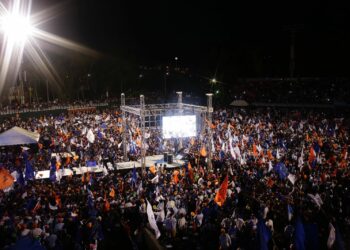 Honduras cierra campaña con acusaciones entre candidatos