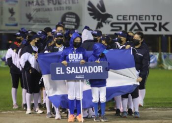 La selección femenina de softbol obtuvo el tercer lugar en el campeonato centroamericano
