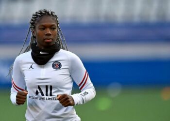 Detuvieron a una futbolista del PSG por un violento ataque a una compañera