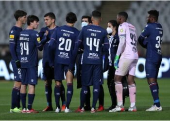 Detectan en Portugal 13 futbolistas infectados con la nueva cepa del coronarivus Ómicron