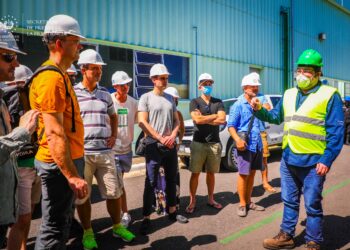 CEL recibe a inversionistas europeos de criptomonedas en Planta Central Geotérmica de Berlín, para promover el desarrollo económico