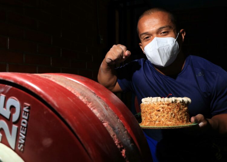 Hebert Aceituno celebró sus 36 años con sesión de entrenamiento