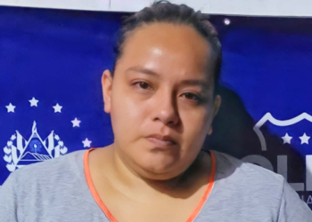 Mujer es capturada por estafa en Sonsonate